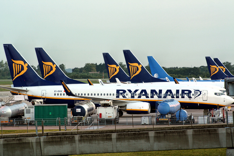 Letadla Ryanair na letišti Stansted